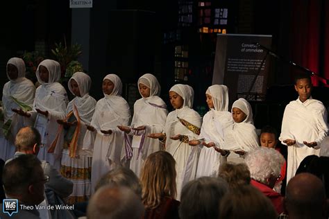  De Quinto-Conundrum: Een Muzikale Ontmoeting Tussen Twee Culturen